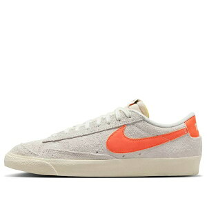 Nike �i�C�L �����Y �X�j�[�J�[ �yNike Blazer Low '77 Premium 'Summit White Safety Orange' HF3158-100�z �T�C�Y US_7.5(25.5cm)