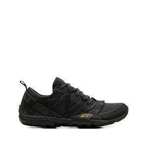 �j���[�o�����X �����Y �X�j�[�J�[ �V���[�Y Mt10 black castlerock sneakers Black