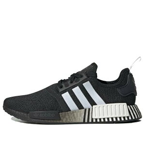 adidas �A�f�B�_�X �����Y �X�j�[�J�[ �yadidas NMD_R1 'Glitch - Black White' FV3649�z �T�C�Y US_6.5(24.5cm)