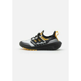 アディダス レディース テニス スポーツ ULTRABOOST LIGHT GORE-TEX? - Competition running shoes - chalk white/core black/preloved yellow