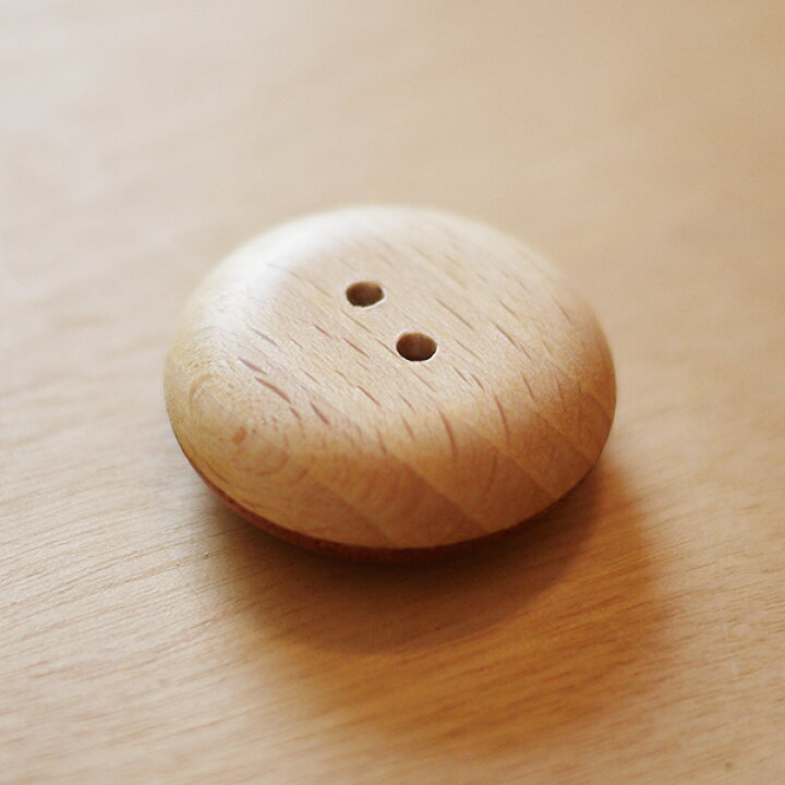 楽天市場】【木のボタン 1個】 木製 ボタン 30mm 穴の径2.5mm 厚み1cm  