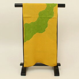 【楽天スーパーセール★ポイント5倍★12/4 20:00〜12/11 01:59 】帯揚げ 振袖用 銀通し ちりめん 絞り 帯揚げ あすかや [商品番号coa3219]