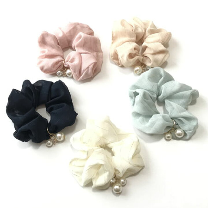 楽天市場 トリプル チャーム付き シフォン シュシュ ピンク ベージュ ペールブルー ホワイト ネイビー 送料無料 クリックポスト ヘアアクセ ヘア アクセサリー 紺 コン パール チャーム アトリエ阿友美 楽天市場店