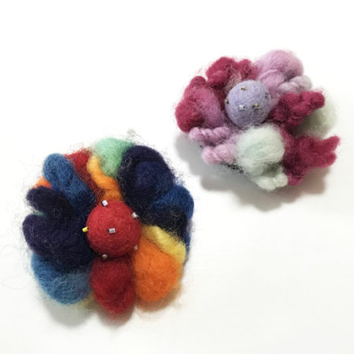 楽天市場】羊毛フェルト ブローチ フラワー レインボー/パープル  