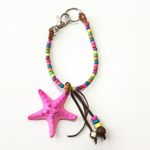 コブヒトデとウッドビーズのキーホルダー〈ピンク〉プルメリア ハワイアン雑貨 キーフック カーインテリア 壁掛け スターフィッシュ