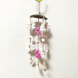 バブルシェルとココナッツの風鈴 ティアレ ピンク ハワイアン雑貨 カーアクセ ハワイアン インテリアに ヤシの実 オーナメント