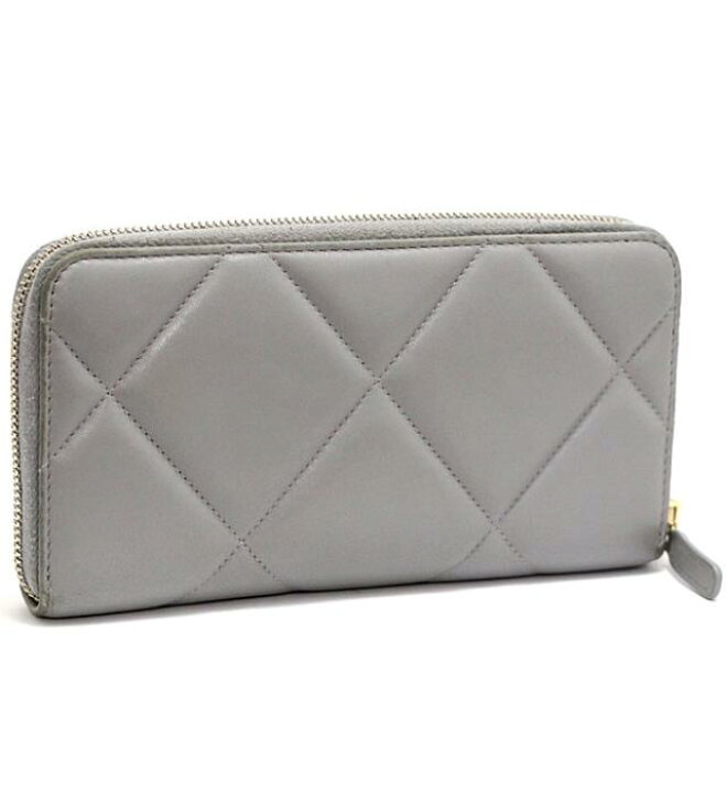 楽天市場】シャネル CHANEL シャネル19 マキシマトラッセ ラウンド 