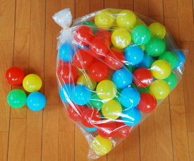 ★ワンちゃんボールプール用ボール 100個 セット：赤/青/黄/緑 各色 25個