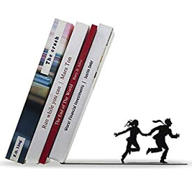【中古】【輸入品・未使用】Runaway Bookend - Falling Books on a Running Couple - Black Metal Bookend - Gifts for Couples Romantic Gift