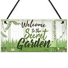 【中古】【輸入品・未使用】Welcome to the Secret Garden Hanging Plaque Garden Shed Summerhouse Sign Gifts for Her