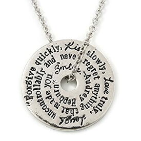 【中古】【輸入品・未使用】Silver Tone Audrey Hepburn Quote Round Medallion Pendant and Chain - 41cm Length/ 7cm Extension