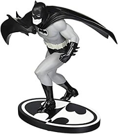 【中古】【輸入品・未使用】DC Collectibles Batman Black & White Batman by Carmine Infantino Statue [並行輸入品]