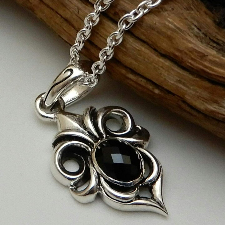 楽天市場 百合 オニキス ネックレス メンズ シルバー925 シルバーネックレス メンズネックレス シルバーペンダント アクセサリー ゆりネックレス ユリ あずきチェーン付き １００点マーケット
