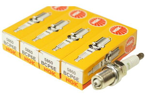 NGK BCP6E 5860 ��̌` x4�{ �G�k�W�[�P�[ ���{���ꓩ�� Spark plug/4X-0120