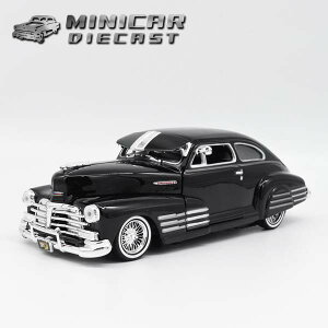 1/24 箱入り ミニカー 1948 CHEVY AEROSEDAN FLEETLINE GET LOW ブラック シボレー エアロセダン フリートライン ゲット ロー アメ車 黒 ローライダー モーターマックス シェビー CHEVROLET Lowrider MOTOR MAX 1948
