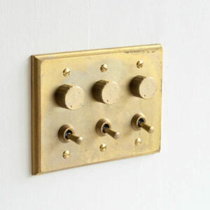 �g�O���X�C�b�` �^�J ������� �X�C�b�` �X�C�b�`�v���[�g �v���[�g �Ɩ� �Ɩ���� �^�J ������� �����d�グ ������t�� 1�A 2�A 3�A ���B���e�[�W �C���_�X�g���A�� ������ ���{�� ���� ��