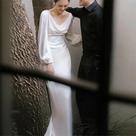 長袖　ホワイト ウェディングドレス　Aライン ロングドレス イブニングドレス　丸襟　トレーン ファスナータイプ　xs〜xl　Wedding Dress　お花嫁　結婚式　旅行撮影演出　レディースウェディングドレス　エレガント　パーティードレス　背が露出