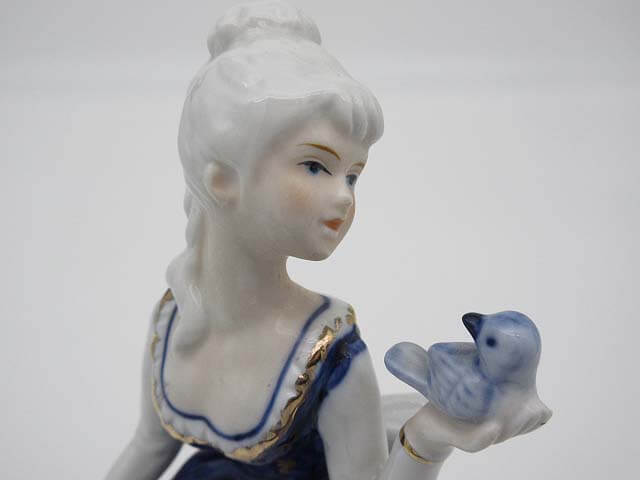 楽天市場】【中古】 陶器人形 貴婦人と小鳥 オルゴール 高さ20cm 置物