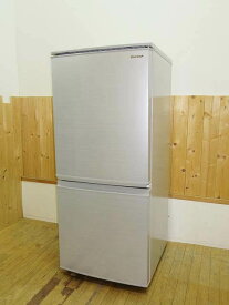 【中古】　シャープ　冷凍冷蔵庫　SJ-D14F-S　137L　　　　　SHARP　2ドア　冷蔵庫　つけかえどっちもドア　　　　　冷凍庫　シルバー　幅48cm　耐熱トップテーブル