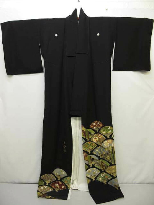 楽天市場】【中古】着物 留袖 黒 扇柄 グシ縫い仕立て 華やか 多色使い  