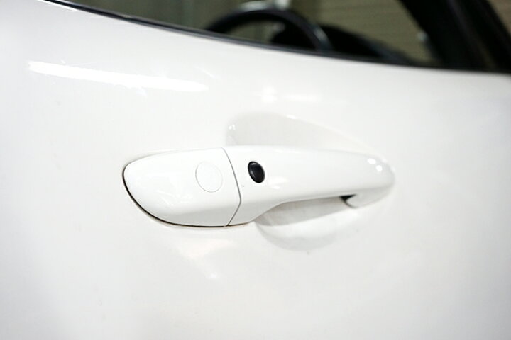 楽天市場 マツダ Cx 8 型式 Kg 用キーホールカバー磁石で簡単に取付け取り外しワンタッチ メール便発送 時間指定不可 Sm Key Hole Cover 569b ａｘｉｓ ｐａｒｔｓ