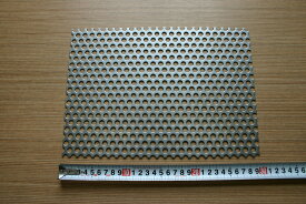 スチールパンチングメタル A4サイズ 1枚 パンチング メタル