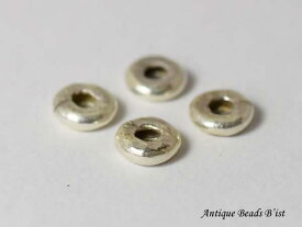 【1807】カレンシルバー円形ディスクビーズ4個セットDΦ6.0mm【とんぼ玉】【ホワイトハート】【ビーズ】【パーツ】【とんぼ玉】【インディアンジュエリー】【シルバービーズ】【ハンドメイド】【銀】【Silver925】