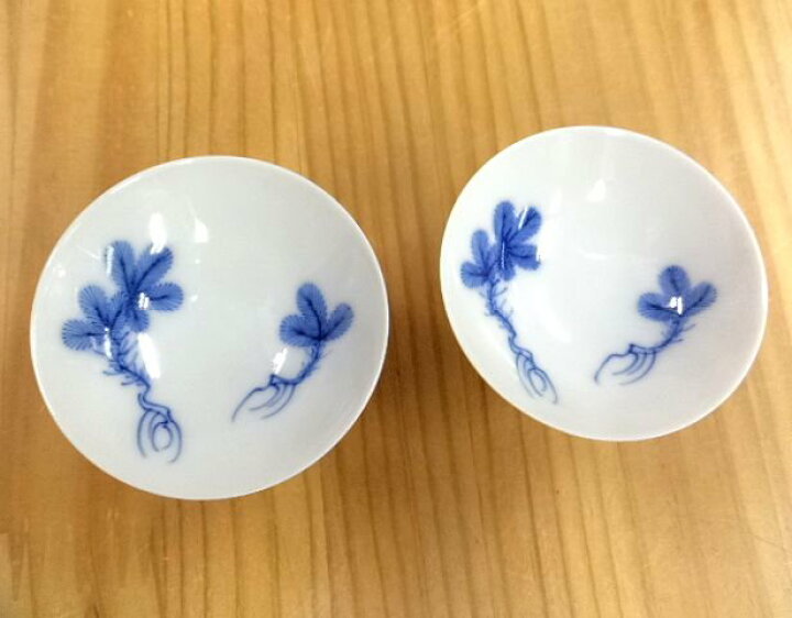 ぐい呑 5客セット 鍋島焼 藩窯 御庭伝統焼物 市川光春 有田焼き ※海外発送の場合、木箱は付属いたしません※ 伊万里で門外不出だった「鍋島焼 」とは。窯元と歩く、お殿様が愛したうつわの里 | 中川政七商店の読みもの 御庭焼 有田焼 伊万里焼 鍋島 市川光春 盃 器 ぐい呑み