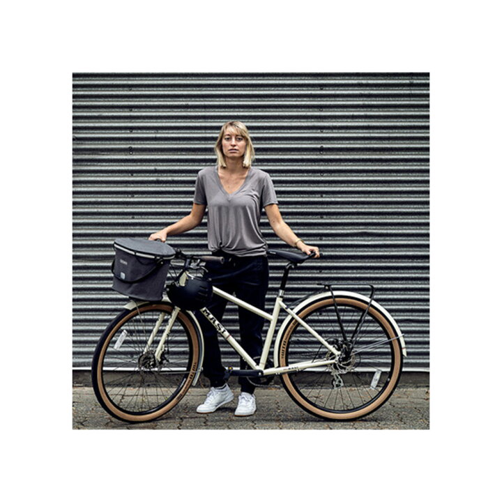 最大57%OFFクーポン ORTLIEB オルトリーブ UP-TOWN URBAN アップタウン アーバン 17.5L アタッチメント別売 ハンドルバーバッグ trumbullcampbell.com