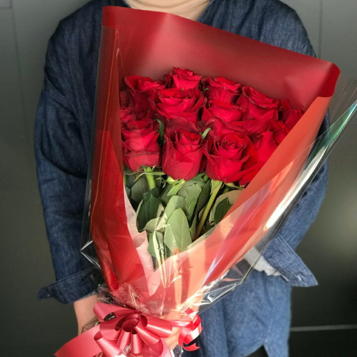 楽天市場 バラ 花束 大輪バラ インポート ローズ 12本 薔薇 花束 花 ブーケ 花束 お花 フラワー おすすめ 人気 歓送迎 退職 開店祝い 結婚祝い ギフト プレゼント お返し Bises Flower