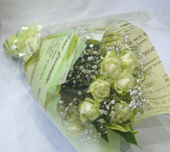 楽天市場 バラの花束 グリーンローズ花束 緑のバラ 結婚祝い 花 誕生日 花 １０本とかすみ草 フラワーギフト ブルーマート