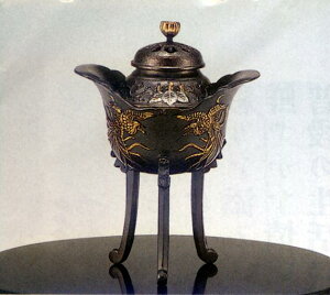 香炉・香立て■ 香炉 三ツ足鳳凰 ■瑞峰作 合金製 小判台付 化粧箱入【高岡銅器】
