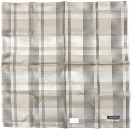 未使用 バーバリー ハンカチ 綿　100％ スカーフ ベージュ　ブラウン　BURBERRY チェック　ランチマット レディース　メンズ 【中古】