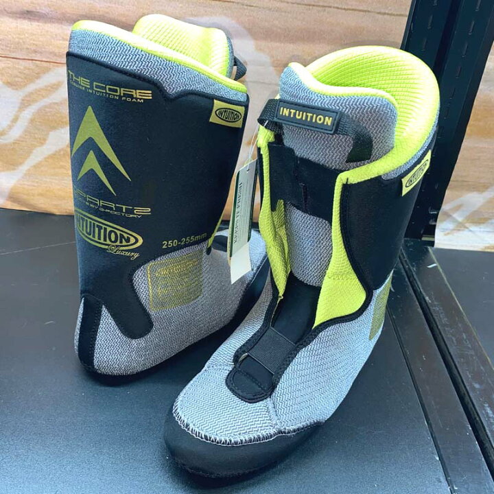 INTUITION LUXURY スノーボードフリースタイル インナー あわす