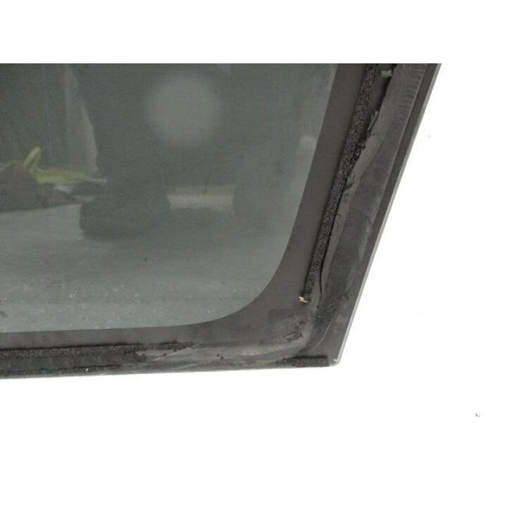 27年 レヴォーグ DBA-VM4 左クォーターガラス プライバシーガラス M2L3 65210VA110 161882 4178 ぶひん屋 27年 レヴォーグ DBA-VM4 左後ハイトコントロールセンサー 161935 4178