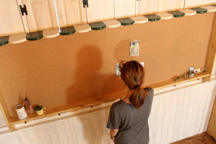 楽天市場 コルクボード ストアコルクボード W00 サイズオーダー サイズ変更 壁掛け 北欧 無垢 ペグ ペグ付 収納 小物収納 収納棚 洗面所 ディスプレイ カントリー調 おしゃれ かわいい オーダーメイド オーダー ラ カントリー アンティーク カントリー家具 キャン