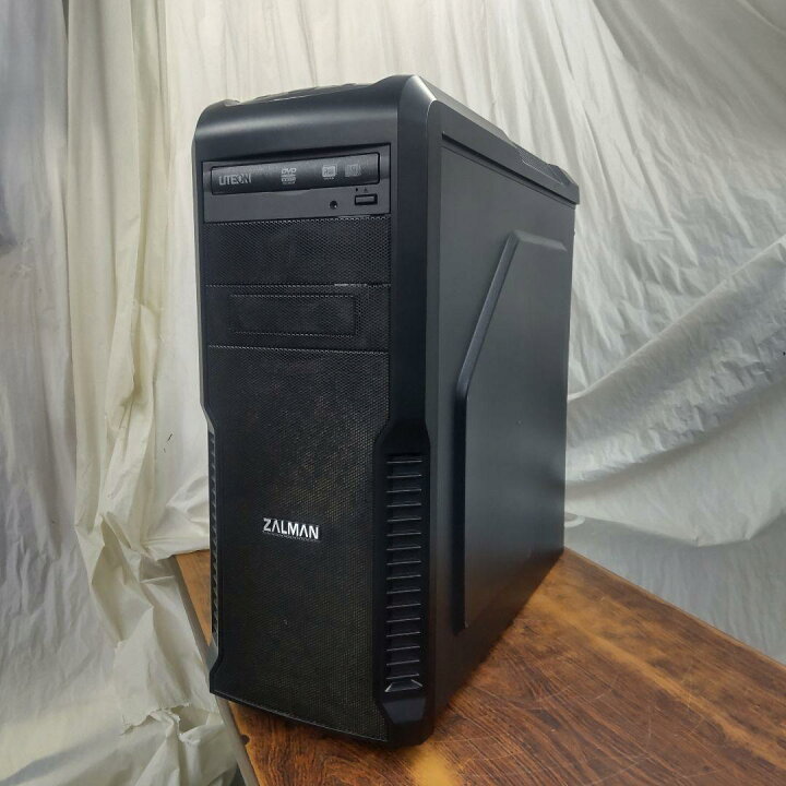 自作PC オリジナルPC CPU：Core i7 6700 3.4GHz / メモリ：16GB / SSD 
