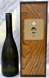 黒龍　無二　2015　純米大吟醸　720ml【2022年販売分】