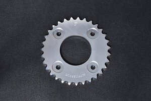 クリッピングポイント製ジュラルミンドリブンスプロケット(アルマイトシルバー)31T適合:スーパーカブ110(JA07)