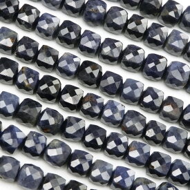 サファイア キューブカット 4mm［プレミアムカット］【1連販売】▽ サファイヤ 蒼玉 Sapphire 9月の誕生石 コランダム カット 連売り 天然石 ビーズ パワーストーン パーツ アクセサリー 素材 材料