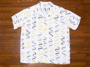 STAR OF HOLLYWOOD[�X�^�[�I�u�n���E�b�h] �I�[�v���V���c WAVY STRIPE SH38124 ���� �I�[�v���J���[�V���c (�I�t�z���C�g) �������� ������萔������