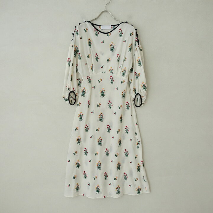 楽天市場】マメクロゴウチ Mame Kurogouchi フラワー刺繍ワンピース 2  