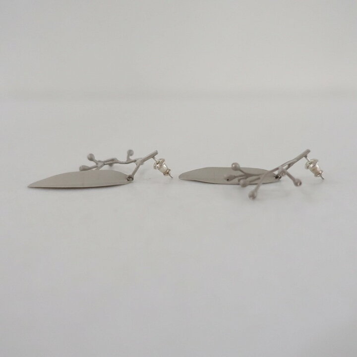楽天市場】//【定価3万】カノエ KANOE ポポラススタッドピアス 【中古 