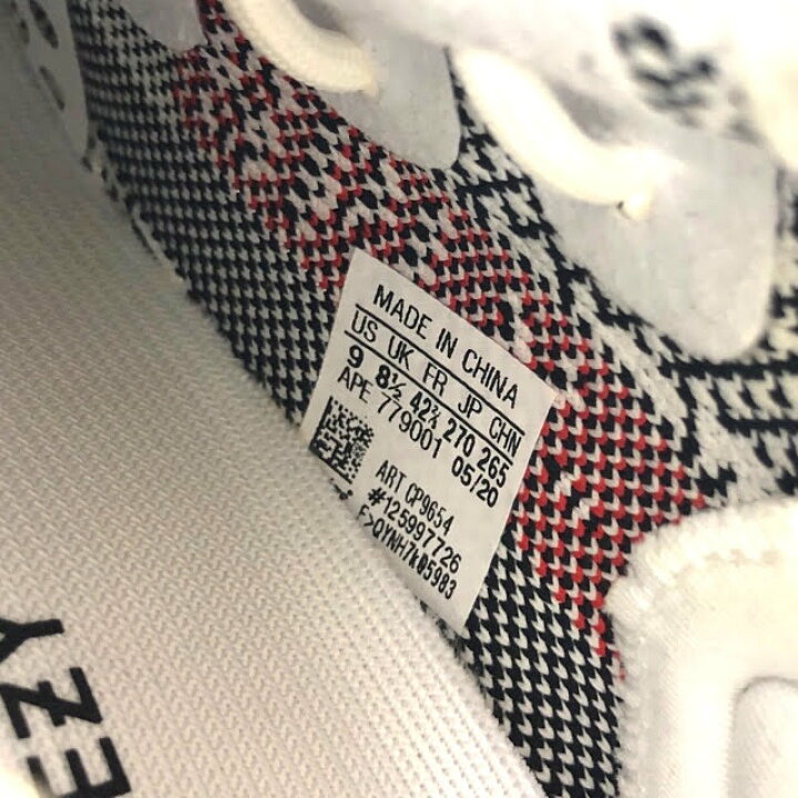 楽天市場】【YEEZY BOOST 350】イージー ブースト 350 V2 ADIDAS 
