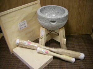 餅つき道具 三升用臼 木台・うさぎ杵L1本 ・S1本・三升用のし板・餅箱セット オフィス木村it21