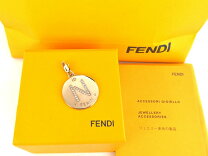 楽天市場】フェンディ イニシャル チャームの通販