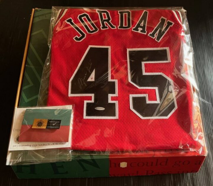 楽天市場】Michael Jordan Autographed 94-95 Champion Pro Cut Red 