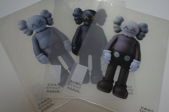 楽天市場】【新品/送料無料】KAWS TOKYO FIRST 2021 A4 クリアファイル 