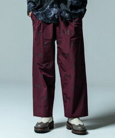 glamb 2023 Summer collection お取り寄せ商品【Spin Logo Pants / スピンロゴパンツ】ご注文より14日前後のお届け予定。ワイドパンツ.防水生地.夏物