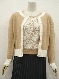 美品 セシルマクビー CECIL McBEE 洗える長袖カーディガン+半袖カットソー ニットアンサンブル2点セット M キャメルベージュ アイボリー/キャメルベージュ&ホワイト 花柄 【中古】